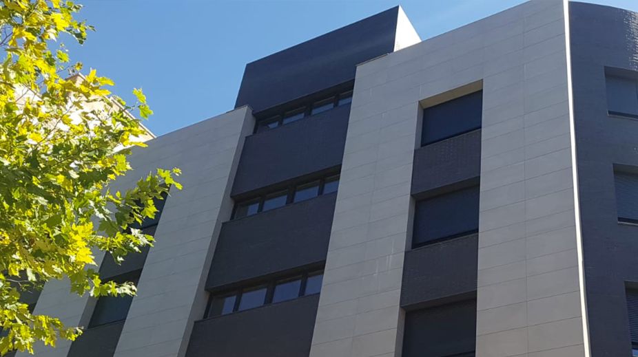 facciate-agganci-visibili-01