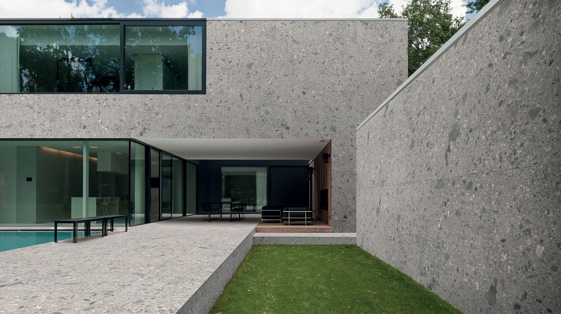 index.php?option=com_content&view=category&id=26